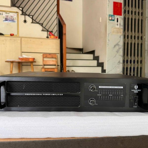 Đẩy Nhập VinhPro V9600(2x800W)